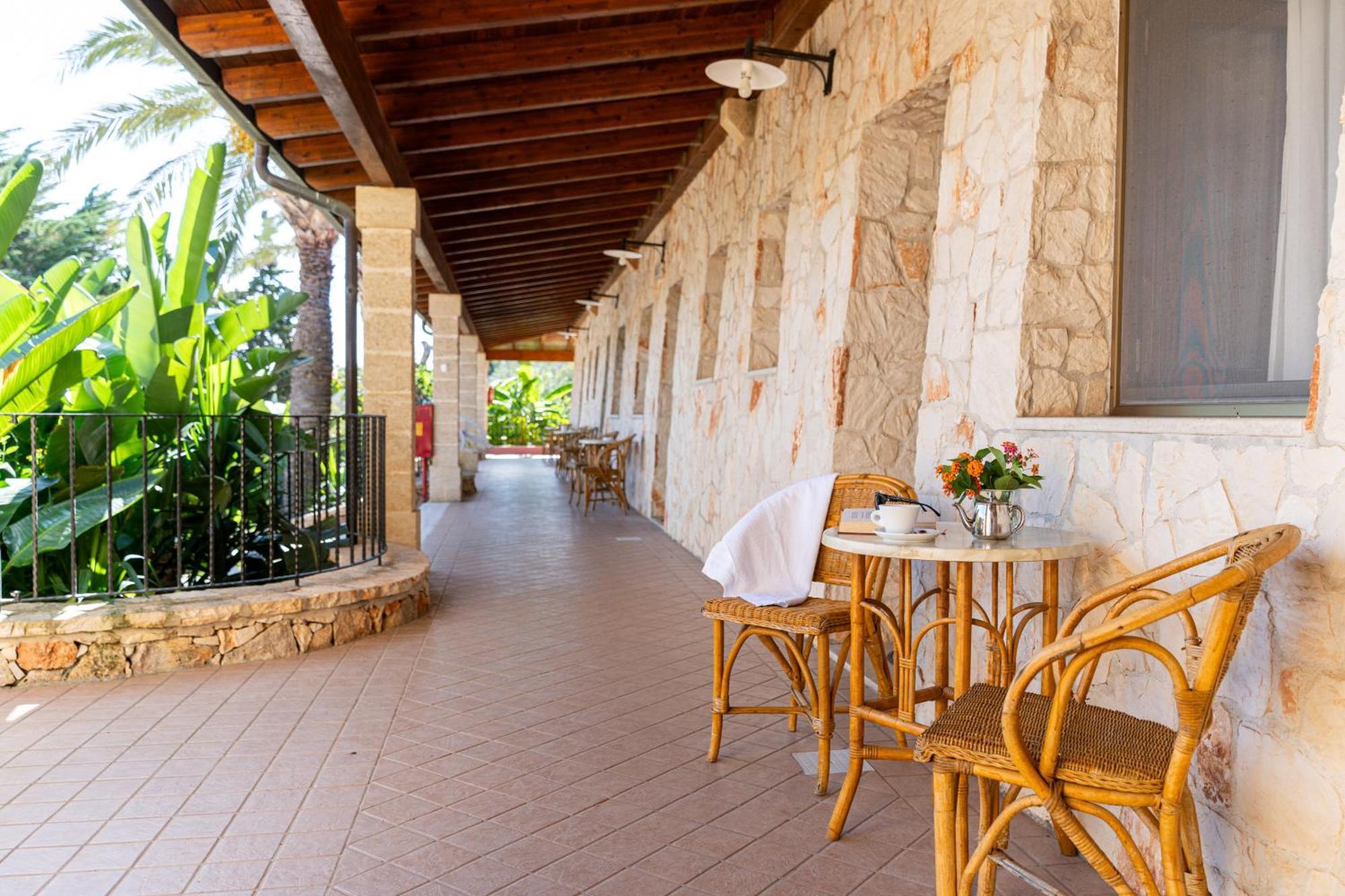 Hotel Masseria Le Pajare Presicce Habitación foto