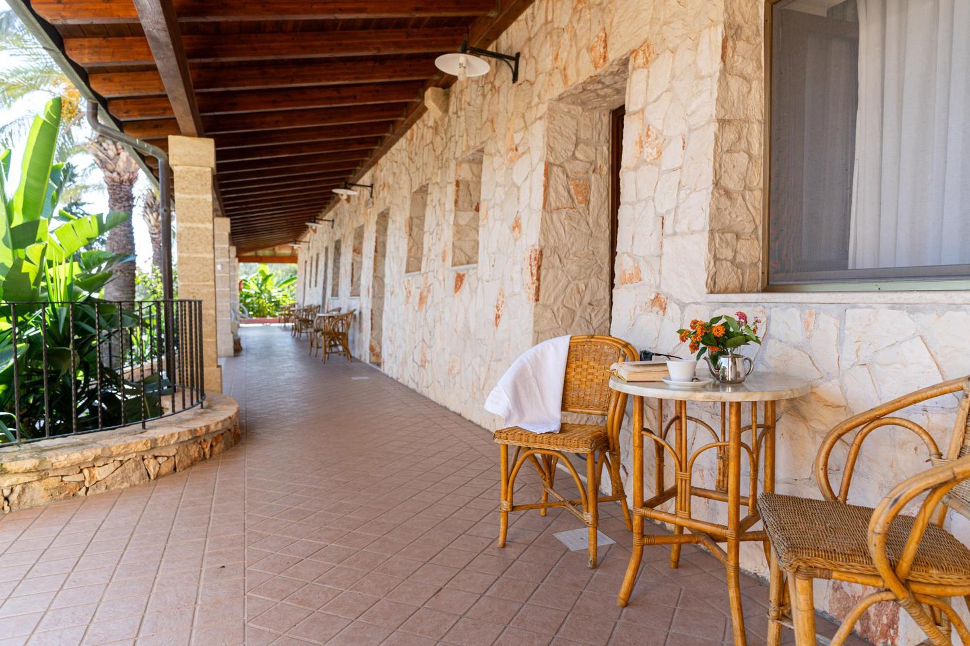 Hotel Masseria Le Pajare Presicce Habitación foto